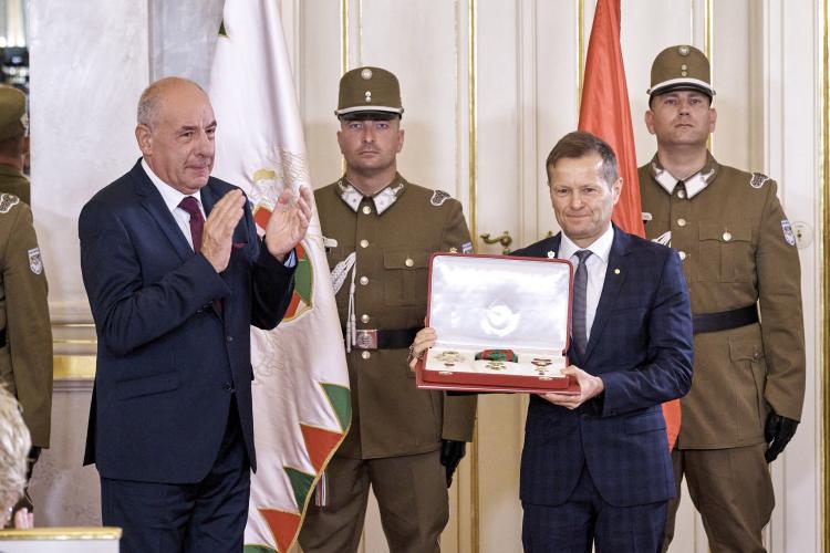 Krausz Ferenc kapta a Magyar Szent István-rendet